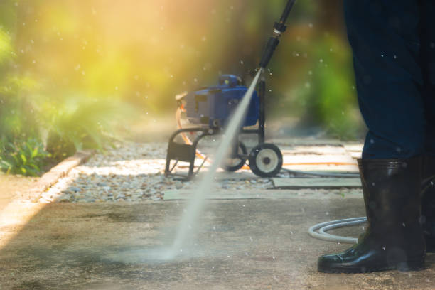 Best Sidewalk and Walkway Cleaning  in Lewisburg, OH